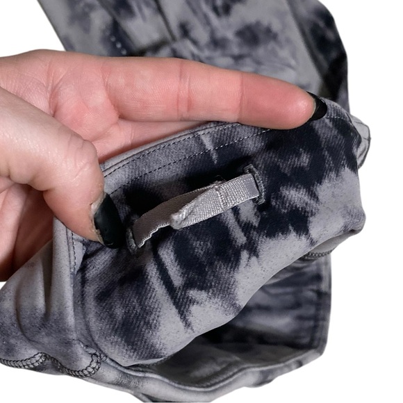 lululemon | size 4 Fast and Free Tight II 25" *Game Day Dark Chrome Black multi - Picture 9 of 11